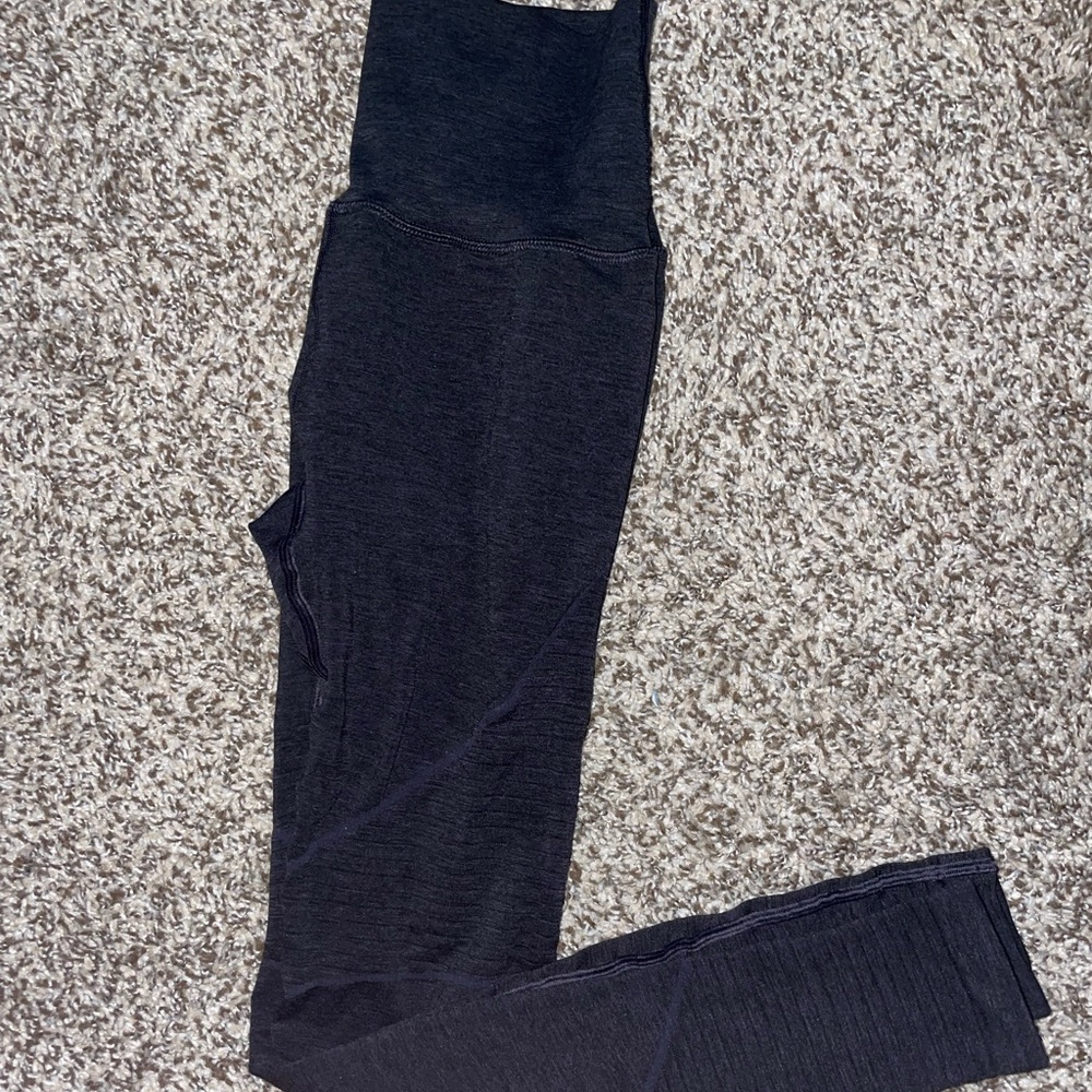 Alphalete OG Revival leggings size small